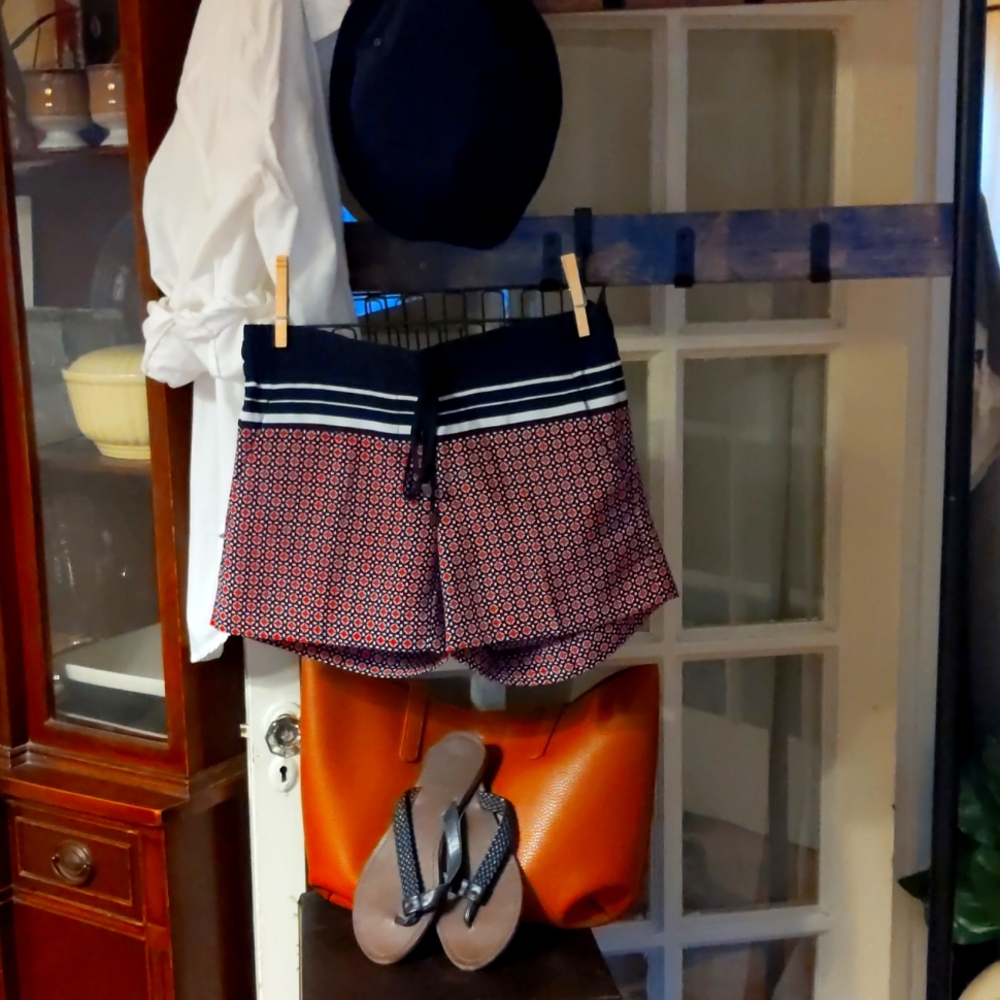 Limited Drawstring Patterned Shorts - image 1